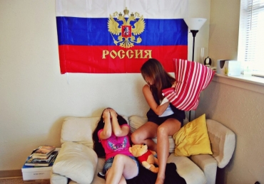 Roommates from Outer Space