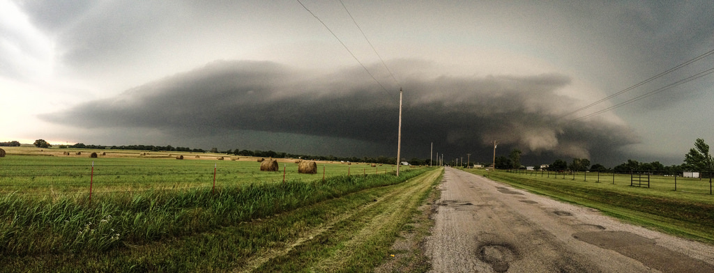 Spring Weather Outlook With Extreme Weather Storm Chaser