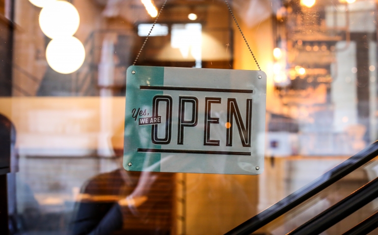 Restaurants Within Walking Distance