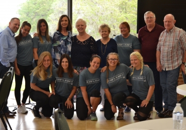 SNU Tennis Team Assists with Hurricane Harvey Relief