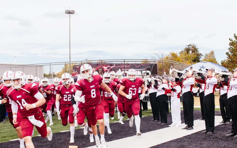 A Farewell to SNU Football Seniors
