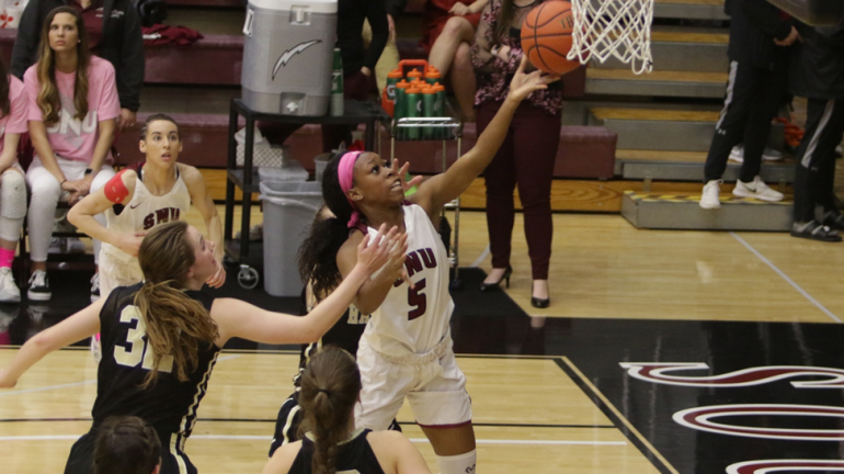SNU Women’s Basketball Team at the David Baker Golf Tournament