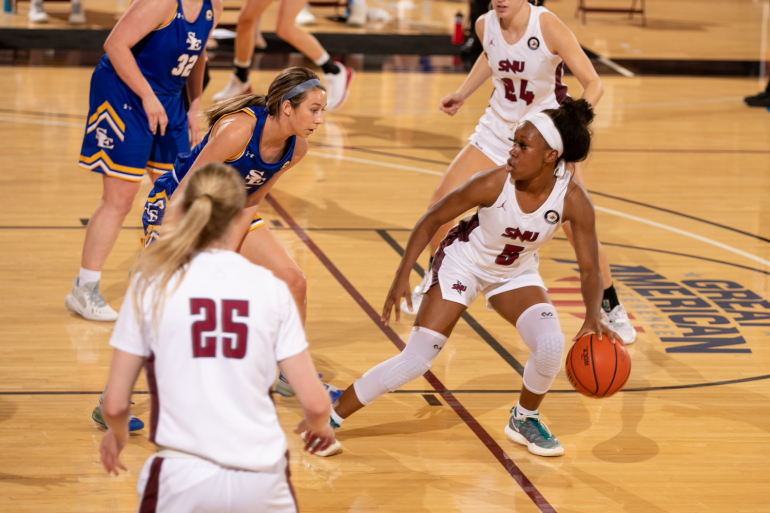 Women’s Basketball Home Opener