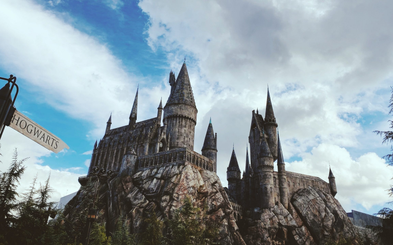 Is Hogwarts Legacy as Magical as It Seems?