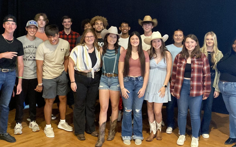 Welcome to the Large Freshmen Class!