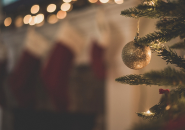 Spreading Holiday Cheer: How to Give Back During the Christmas Season