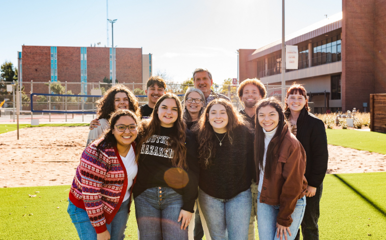 How to Help Students Fundraising for SIMS