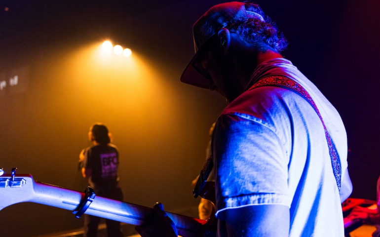 Finding Balance: How College Students Balance Social and Academic Life