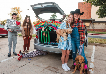 Halloween Memories: Growing Up with Traditions, Costumes, and Candy
