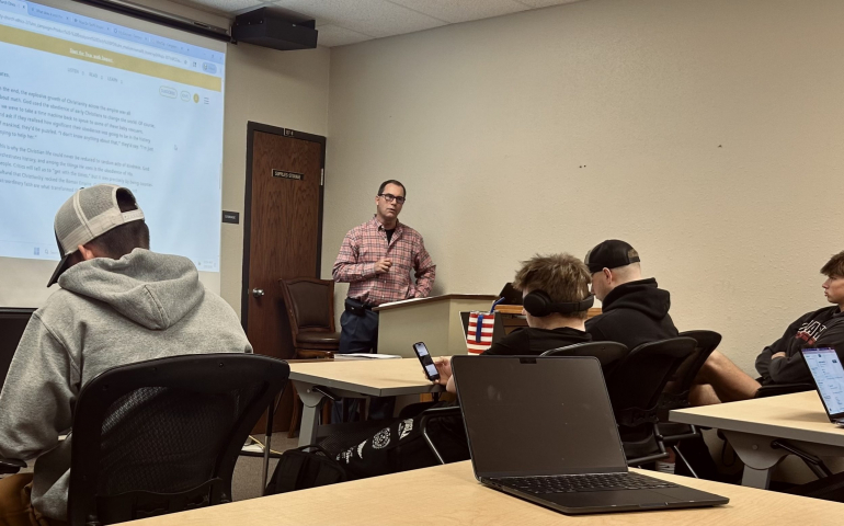 Keeping the Classroom Current: How SNU Professors Go Beyond the Textbook Curriculum