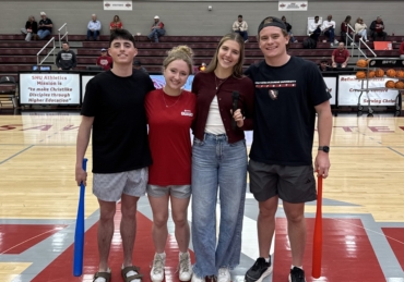 Halftime Game Fun With the Student Section at SNU Basketball
